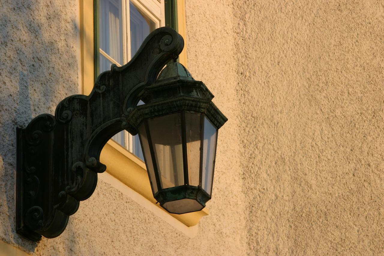 Schloss Gumpoldskirchen Hotel Exterior photo